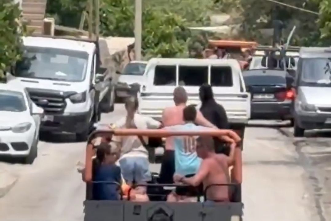 Kurallara uymayan safari araçlarına ceza