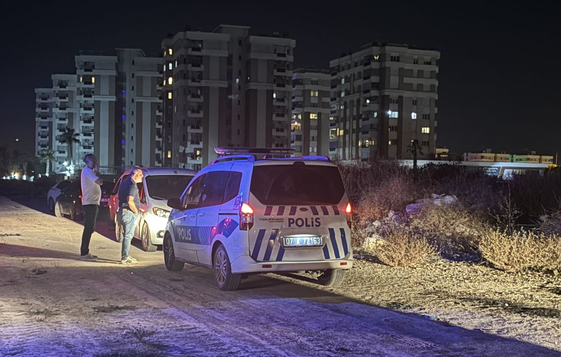 Cezaevinden izinli çıktı boş arazide ölü bulundu
