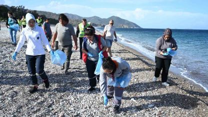 Çıralı’da sahil temizliği yapıldı