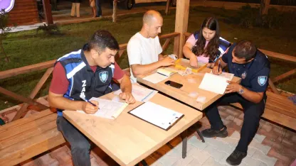 Aksu’da zabıta ekiplerinden dilenci denetimi