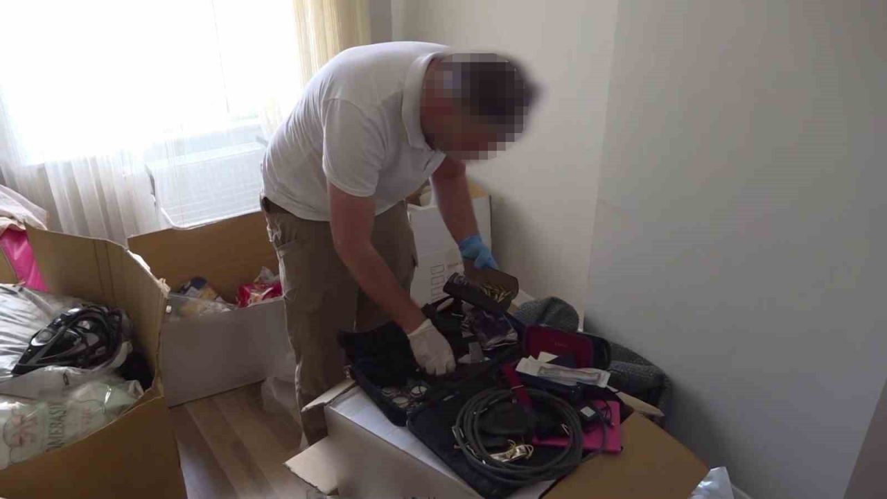 Avrupa ülkelerine ’dijital mektup’ göndererek dolandırıcılık yapan şebeke çökertildi