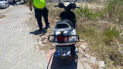 Gazipaşa’da motosiklet ile kamyonet çarpıştı: 1 yaralı