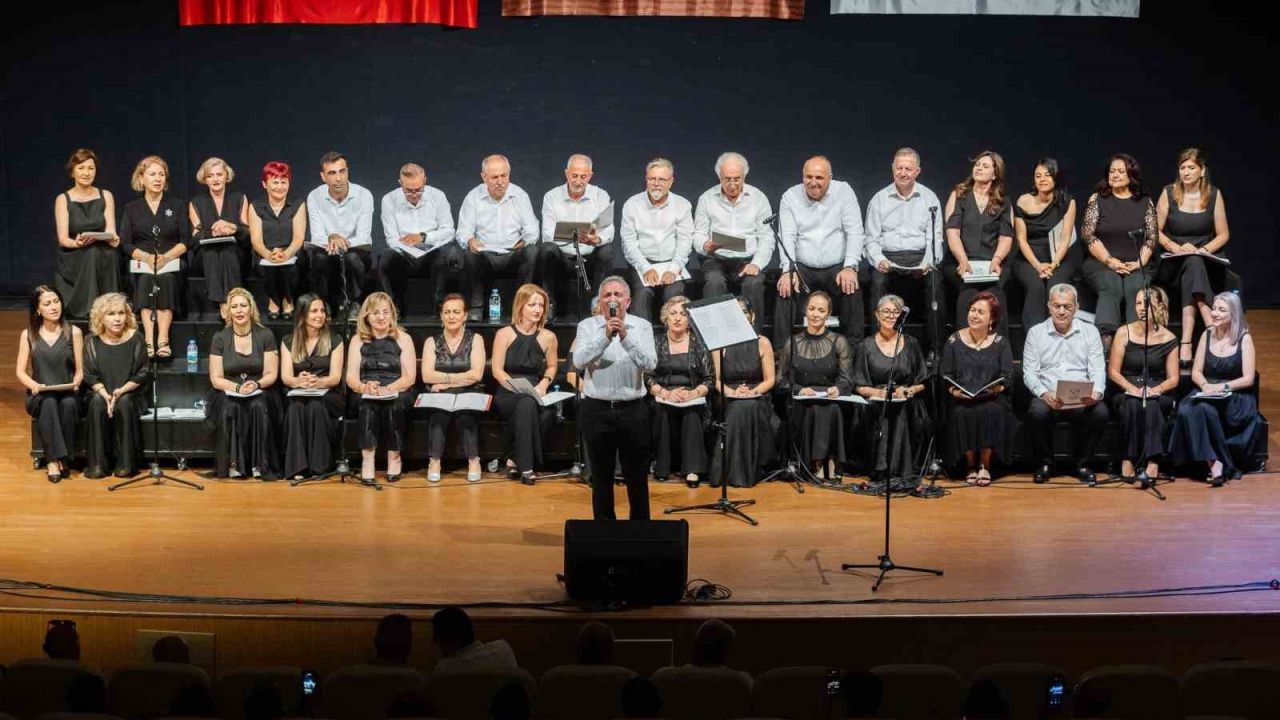 Manavgat Belediyesi TSM Korosu’ndan yaz konseri