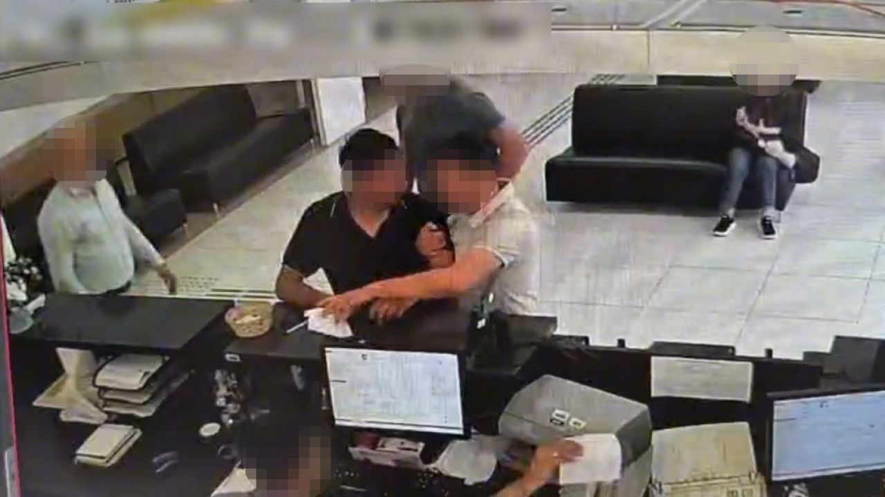 Şüpheli, dolandırıcılık parasını çekerken suçüstü yakalandı
