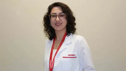 Uzm. Dr. İrem Özçelik: "Sıcak çarpması böbrek yetmezliği, beyin hasarı ve hatta ölüme yol açabilir"