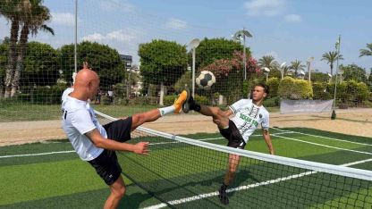 Alanya’da geleneksel futnet ayak tenisi turnuvası başlıyor