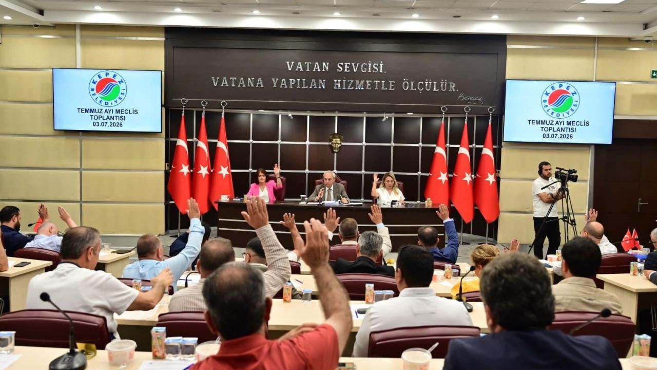 Kepez Belediye Başkanı Kocagöz’den çalışanlara bayram ikramiyesi müjdesi